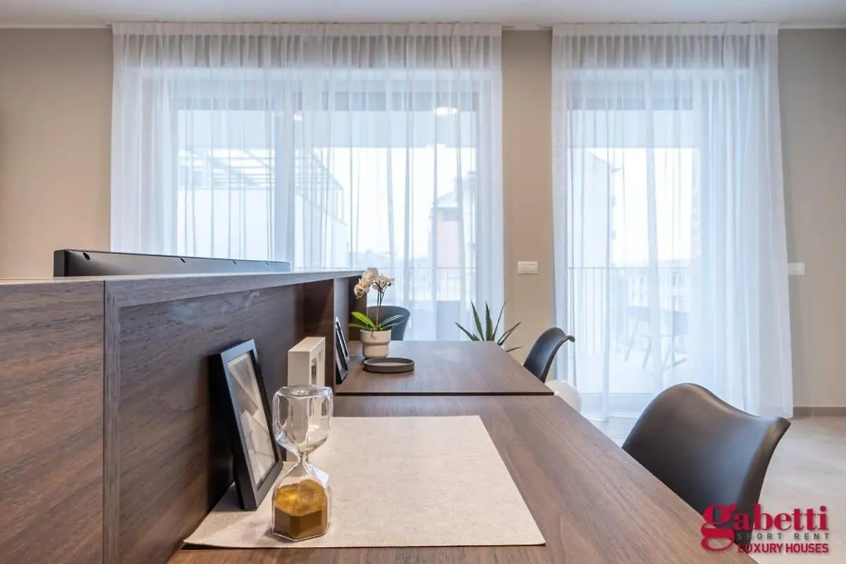 Stilicone 15 - Luxury Apt 5D Apartment Milan