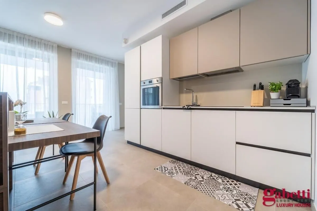 Stilicone 15 - Luxury Apt 5D Apartment Milan 0*,